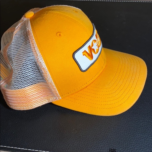 Tennessee Volunteers SnapBack Nike Hat - Picture 3 of 3